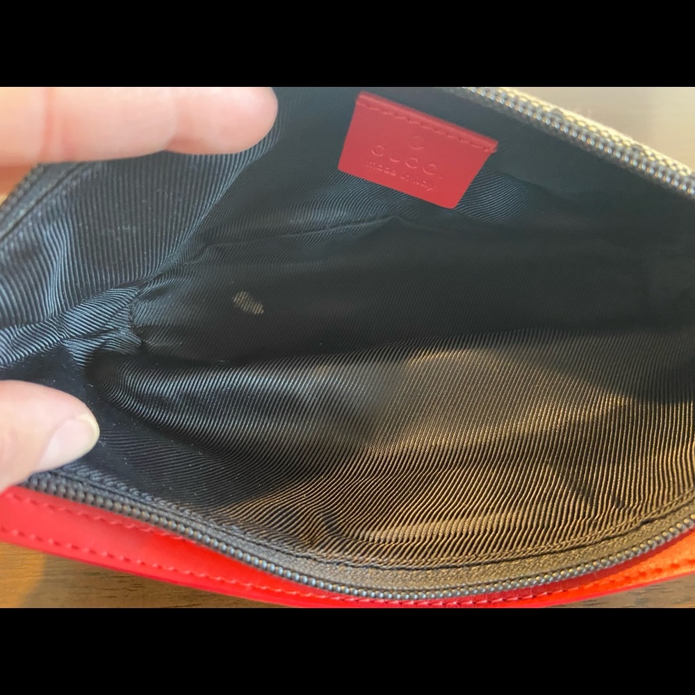 Gucci • Pouch • Purse - Picture 11 of 11